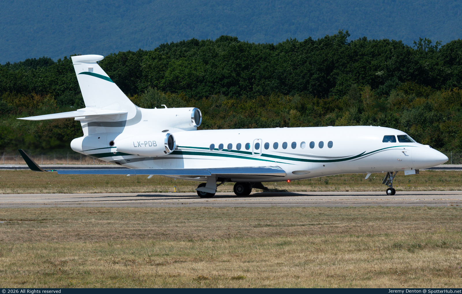 Photo of LX-PDB - Dassault Falcon 7X operated by Global Jet Luxembourg