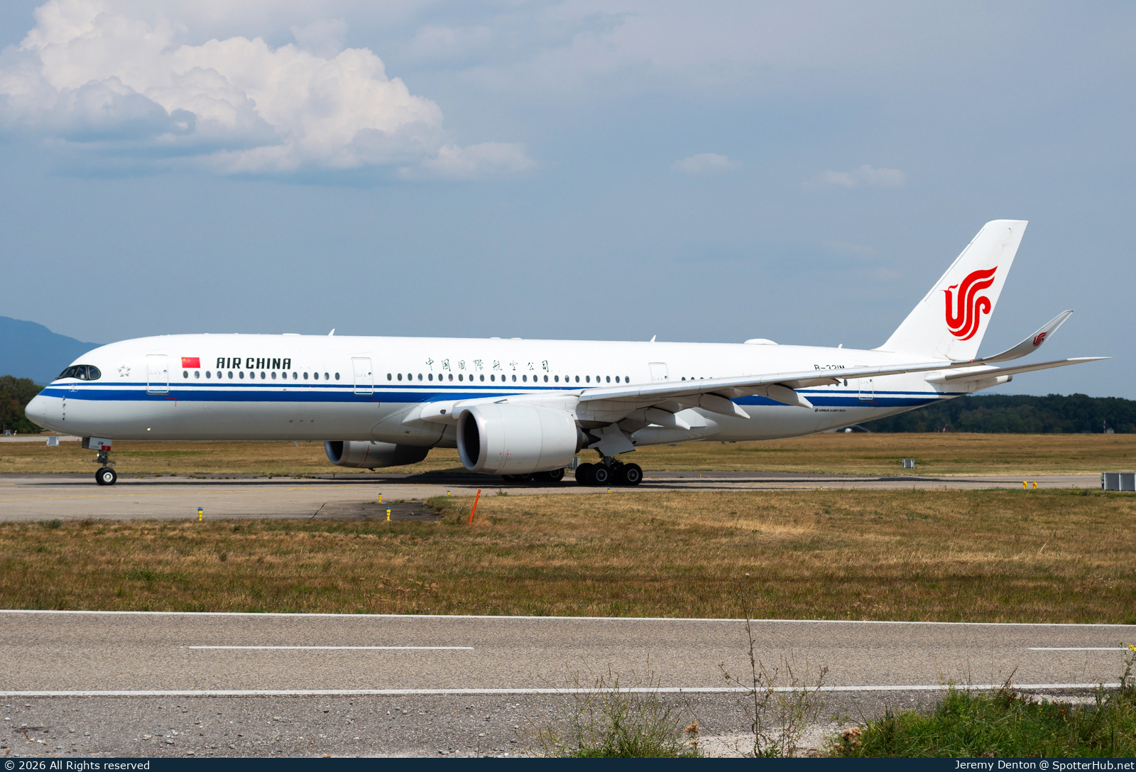 Photo of B-321M - Airbus A350-941 operated by Air China