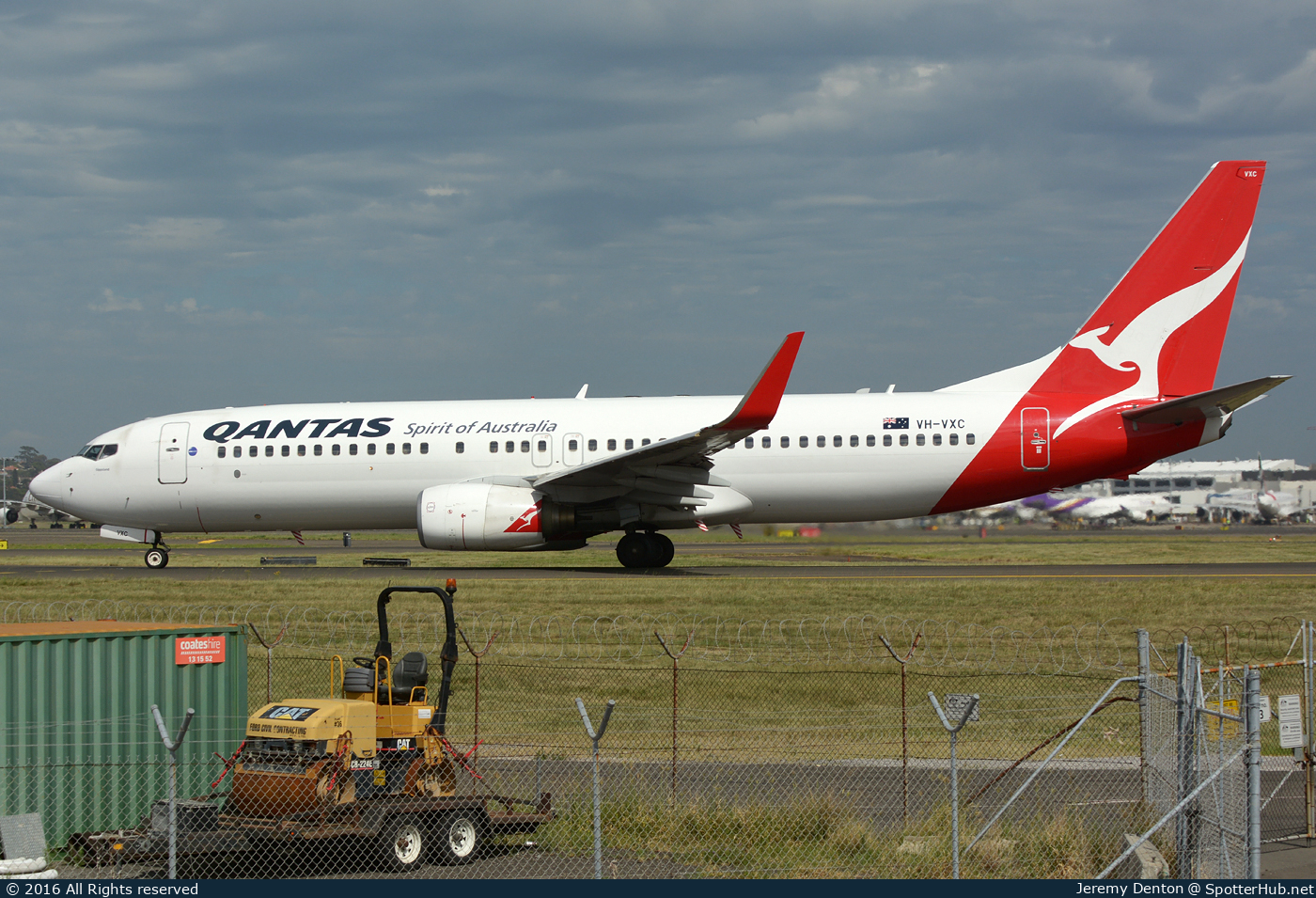 Photo of VH-VXC - Boeing 737-838 operated by Qantas
