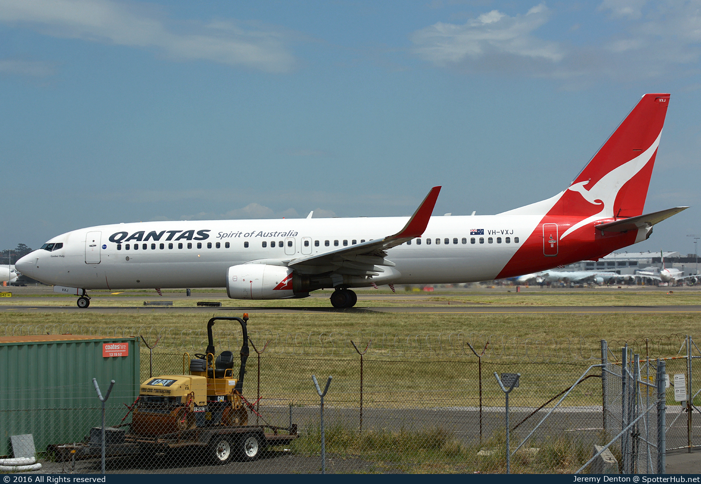Photo of VH-VXJ - Boeing 737-838 operated by Qantas
