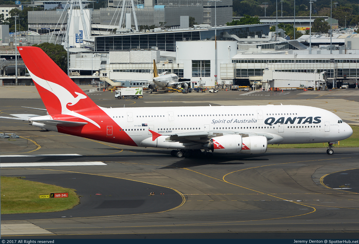 Photo of VH-OQA - Airbus A380-842 operated by Qantas