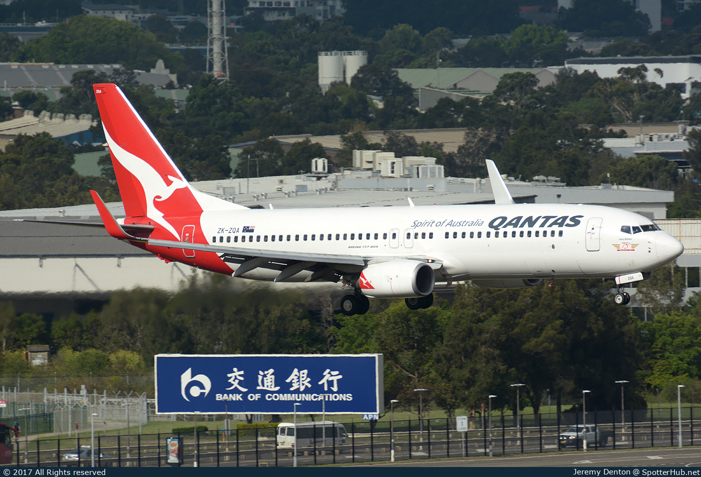 Photo of ZK-ZQA - Boeing 737-838 operated by Qantas (opb Jetconnect)