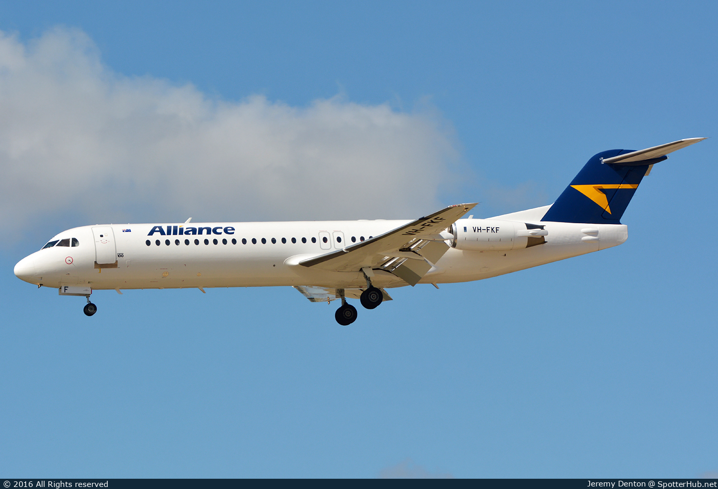 Photo of VH-FKF - Fokker 100 operated by Alliance Airlines