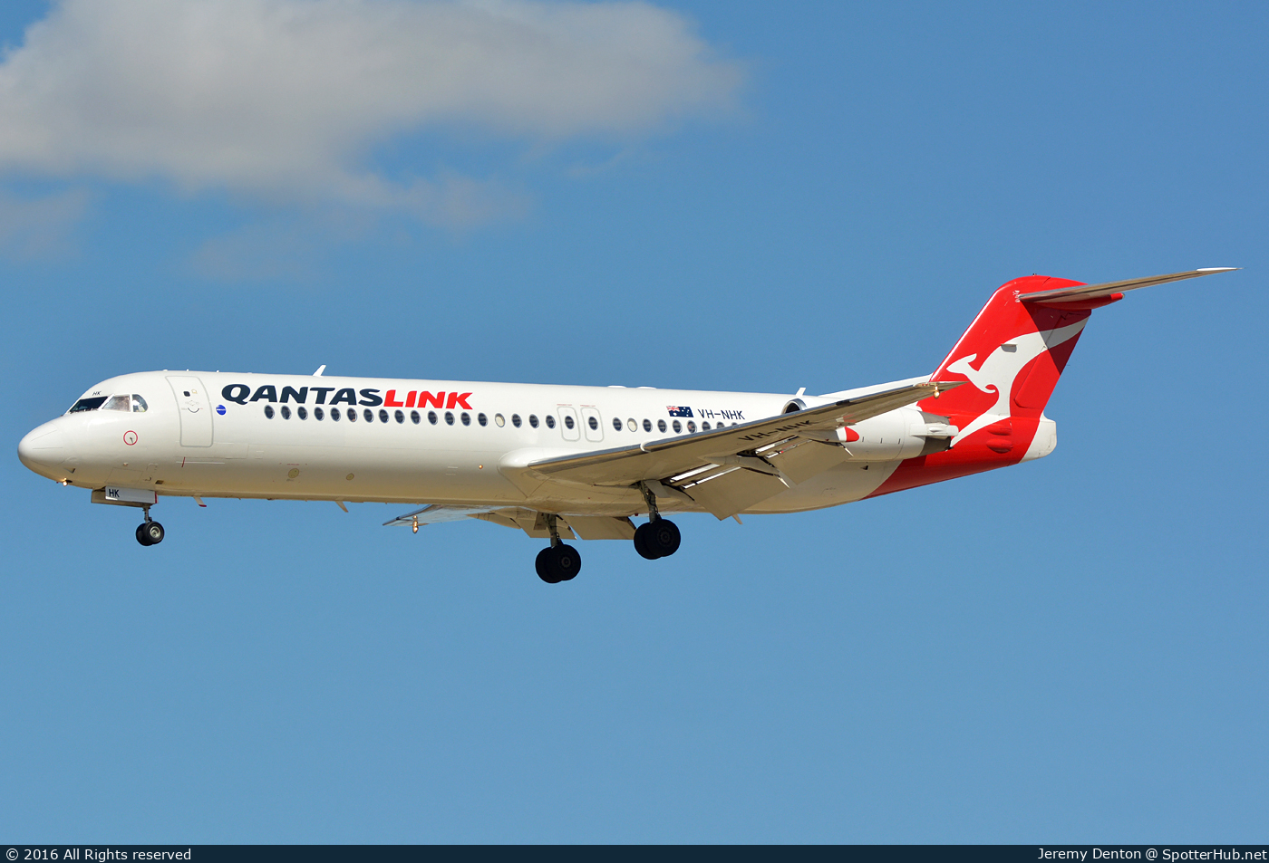 Photo of VH-NHK - Fokker 100 operated by QantasLink (opb Network Aviation)