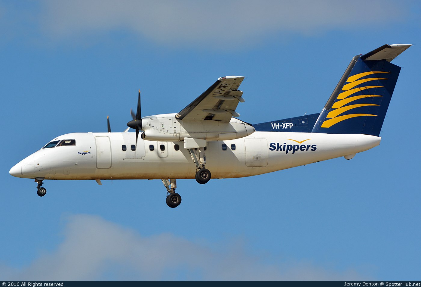 Photo of VH-XFP - Bombardier DHC-8-106 Dash 8 100 operated by Skippers Aviation