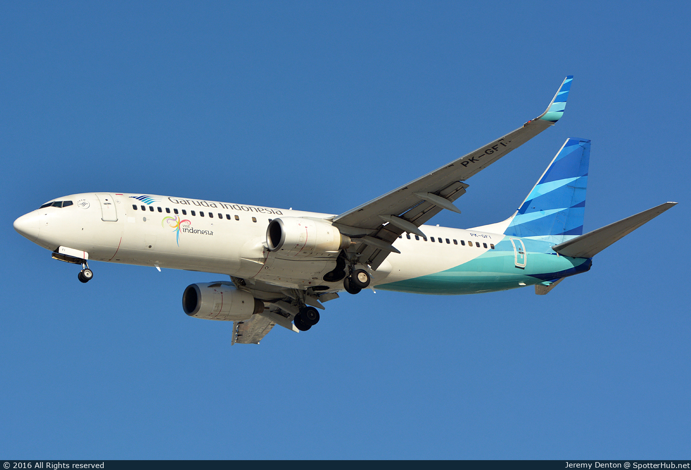 Photo of PK-GFI - Boeing 737-86N operated by Garuda Indonesia