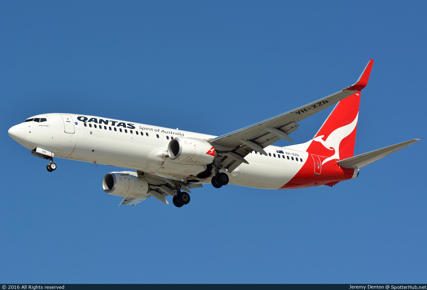 Photo of VH-XZN - Boeing 737-838 operated by Qantas