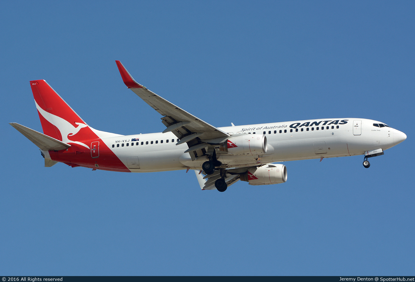 Photo of VH-VXJ - Boeing 737-838 operated by Qantas
