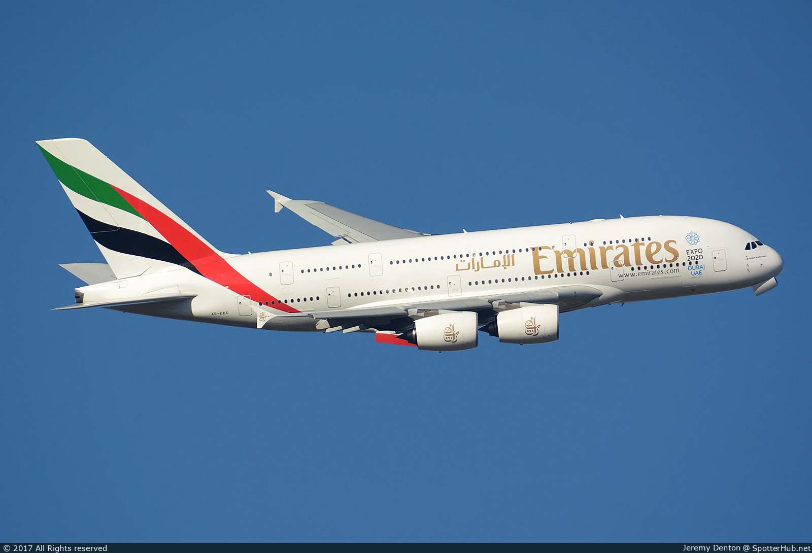 Photo of A6-EDC - Airbus A380-861 operated by Emirates