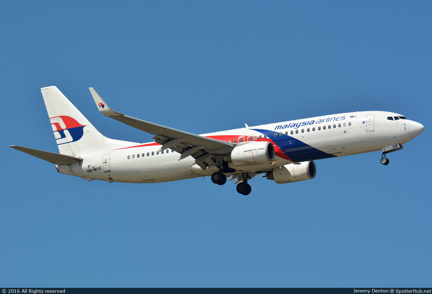 Photo of 9M-MXE - Boeing 737-8H6 operated by Malaysia Airlines