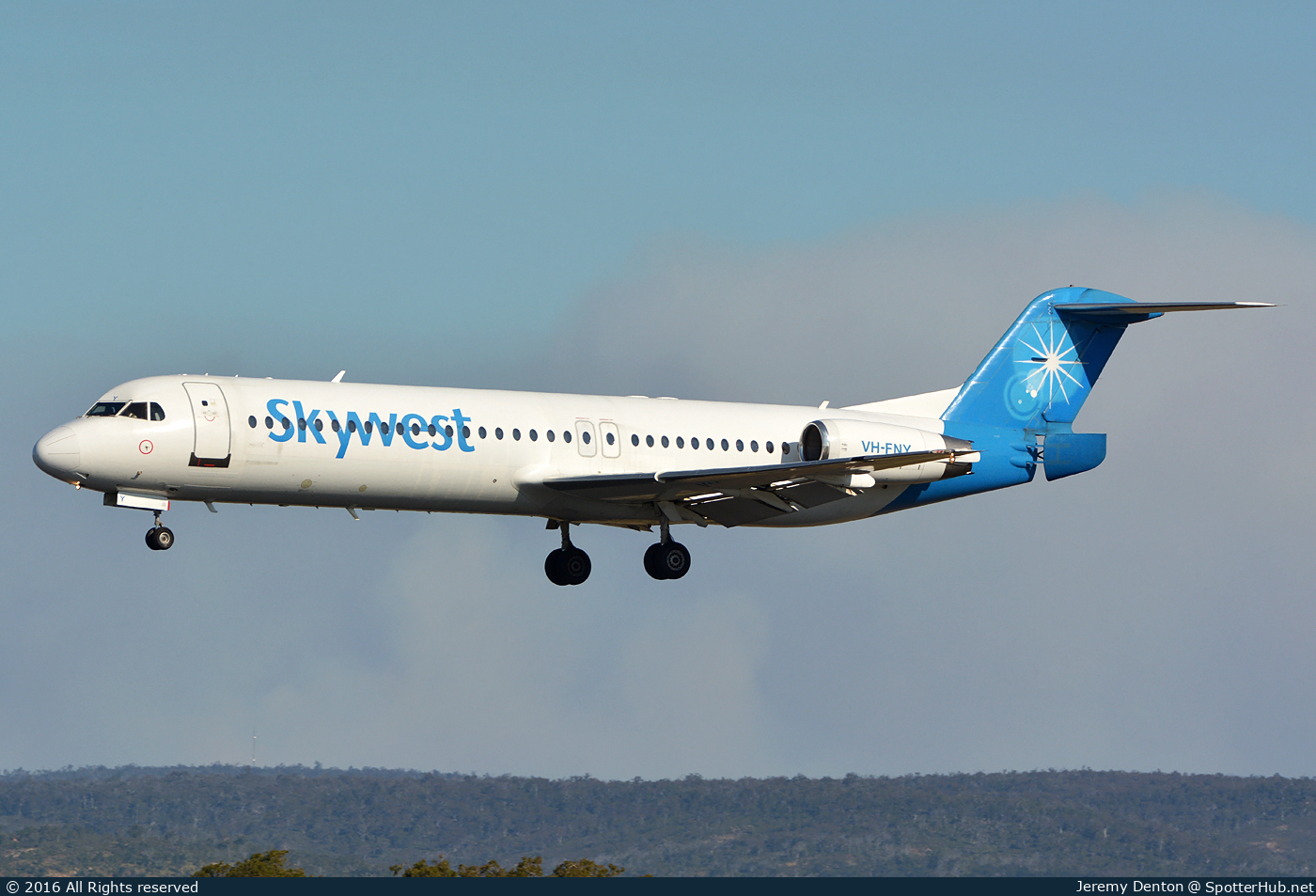 Photo of VH-FNY - Fokker 100 operated by Skywest Airlines Pty
