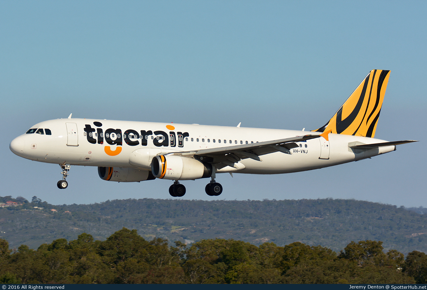 Photo of VH-VNJ - Airbus A320-232 operated by Tigerair Australia