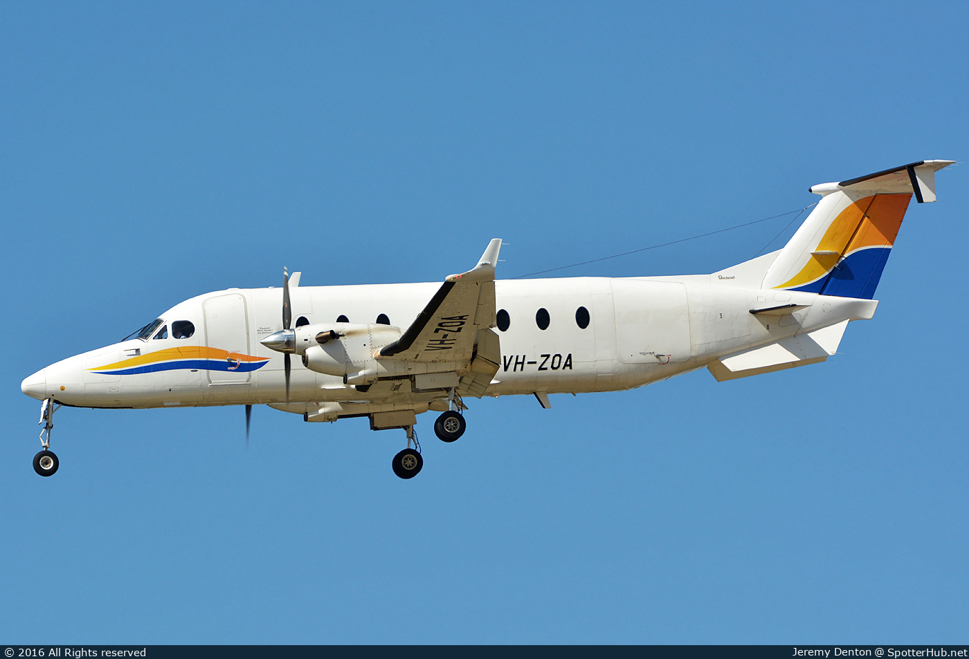 Photo of VH-ZOA - Beechcraft 1900D operated by Private
