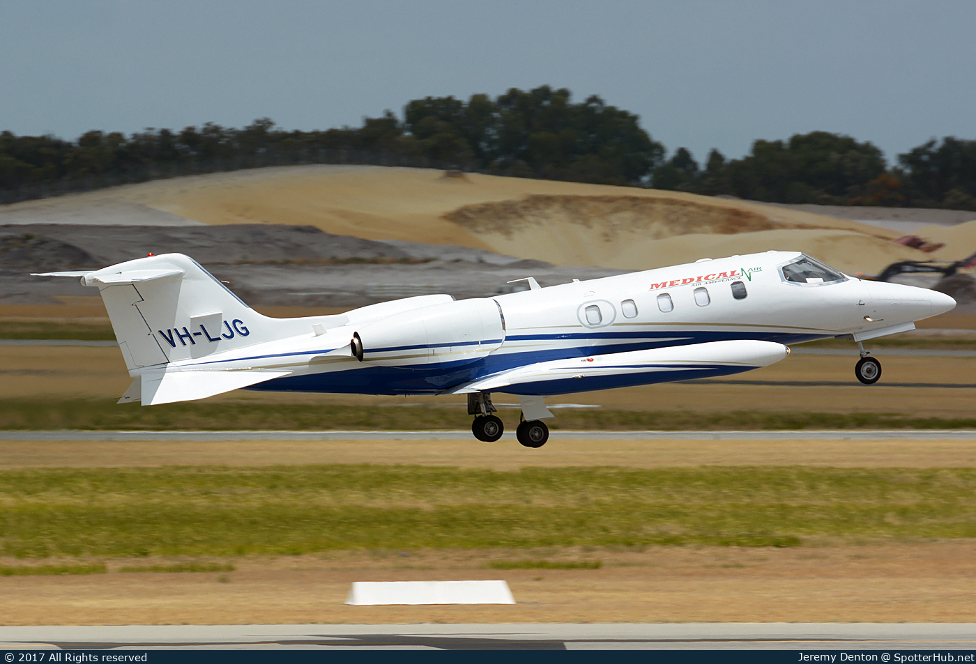 Photo of VH-LJG - Bombardier Learjet 35A operated by Medical Air (opb Aus West Airlines)