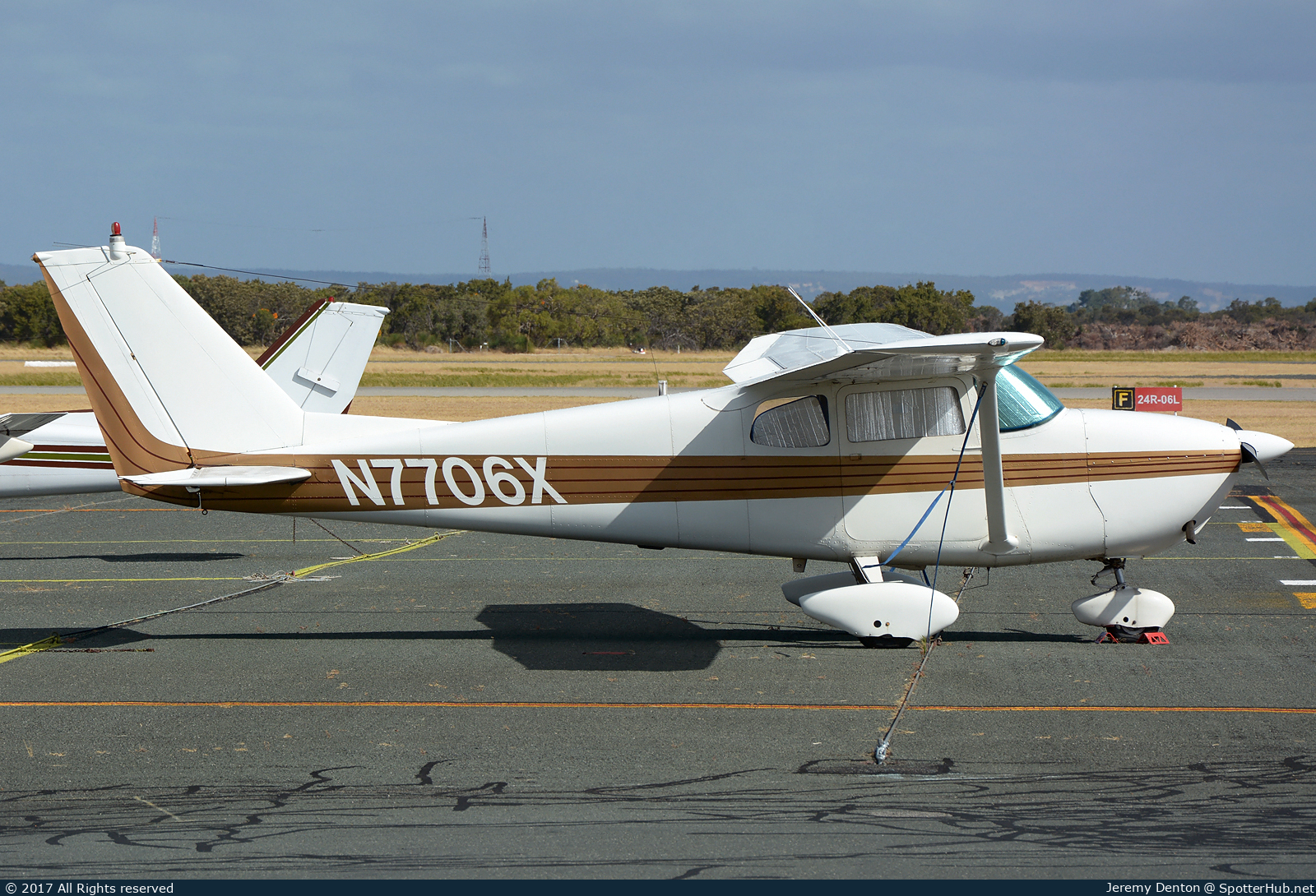 Photo of N7706X - Cessna 172B Skyhawk operated by Private