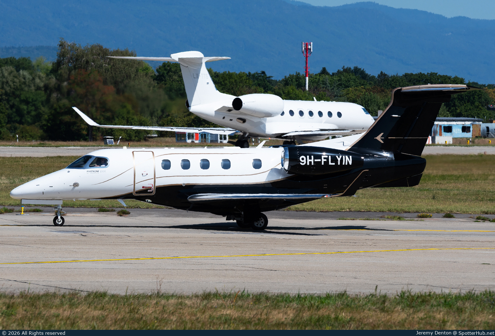 Photo of 9H-FLYIN - Embraer Phenom 300E operated by TAG Aviation Malta
