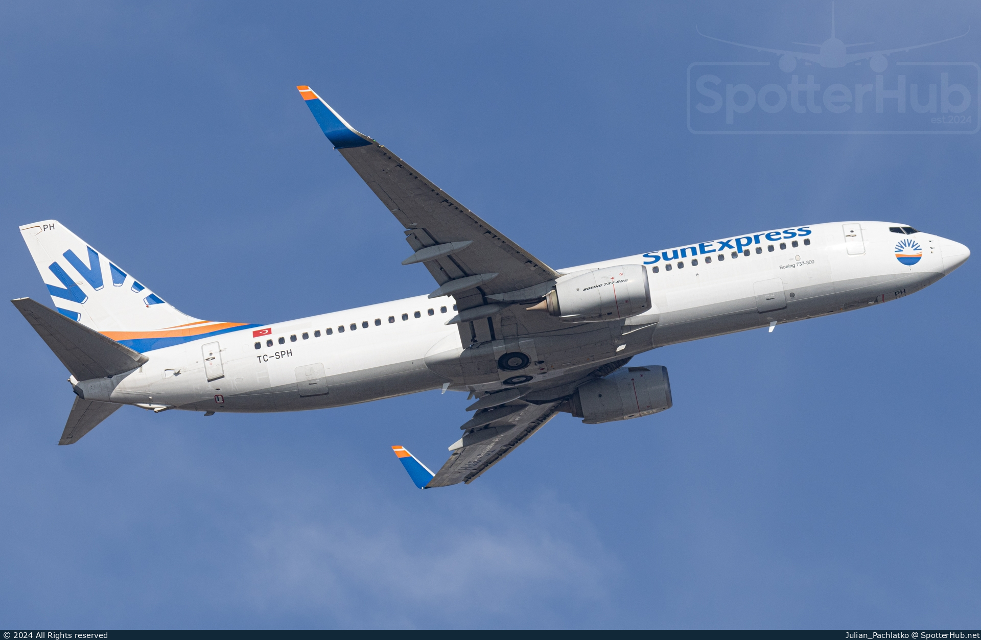 Photo of TC-SPH - Boeing 737-82R operated by SunExpress