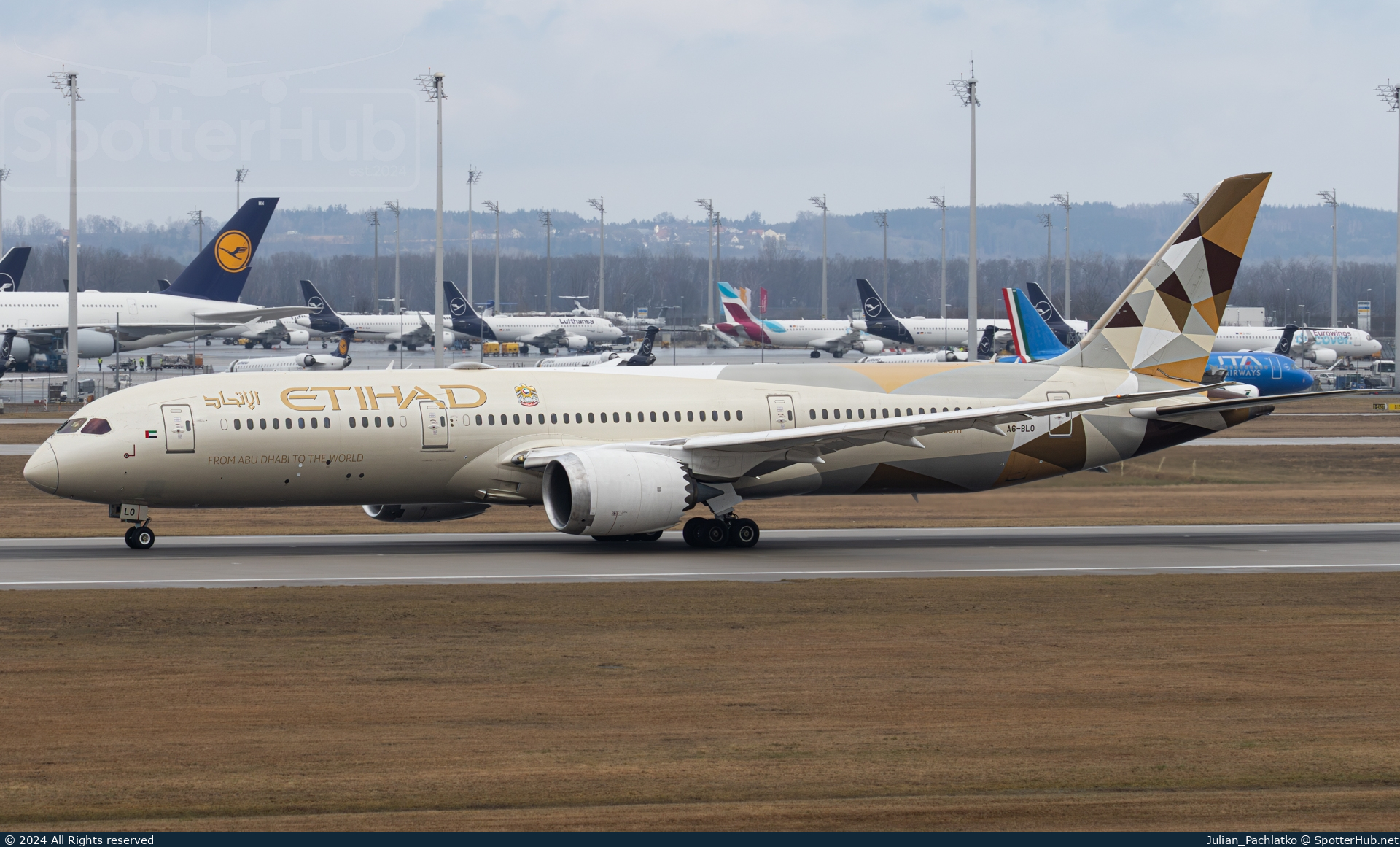 Photo of A6-BLO - Boeing 787-9 Dreamliner operated by Etihad Airways