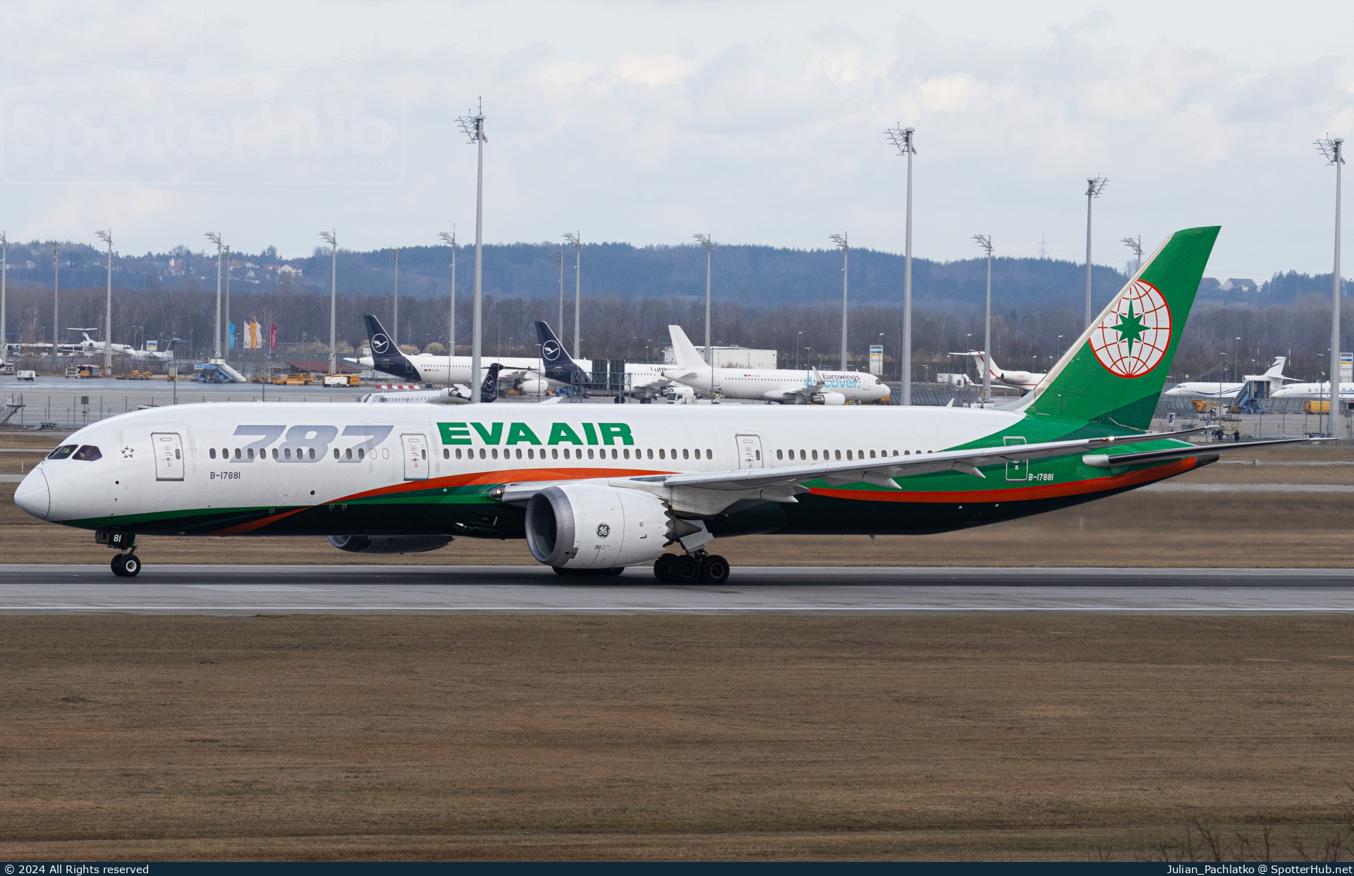 Photo of B-17881 - Boeing 787-9 Dreamliner operated by EVA Air