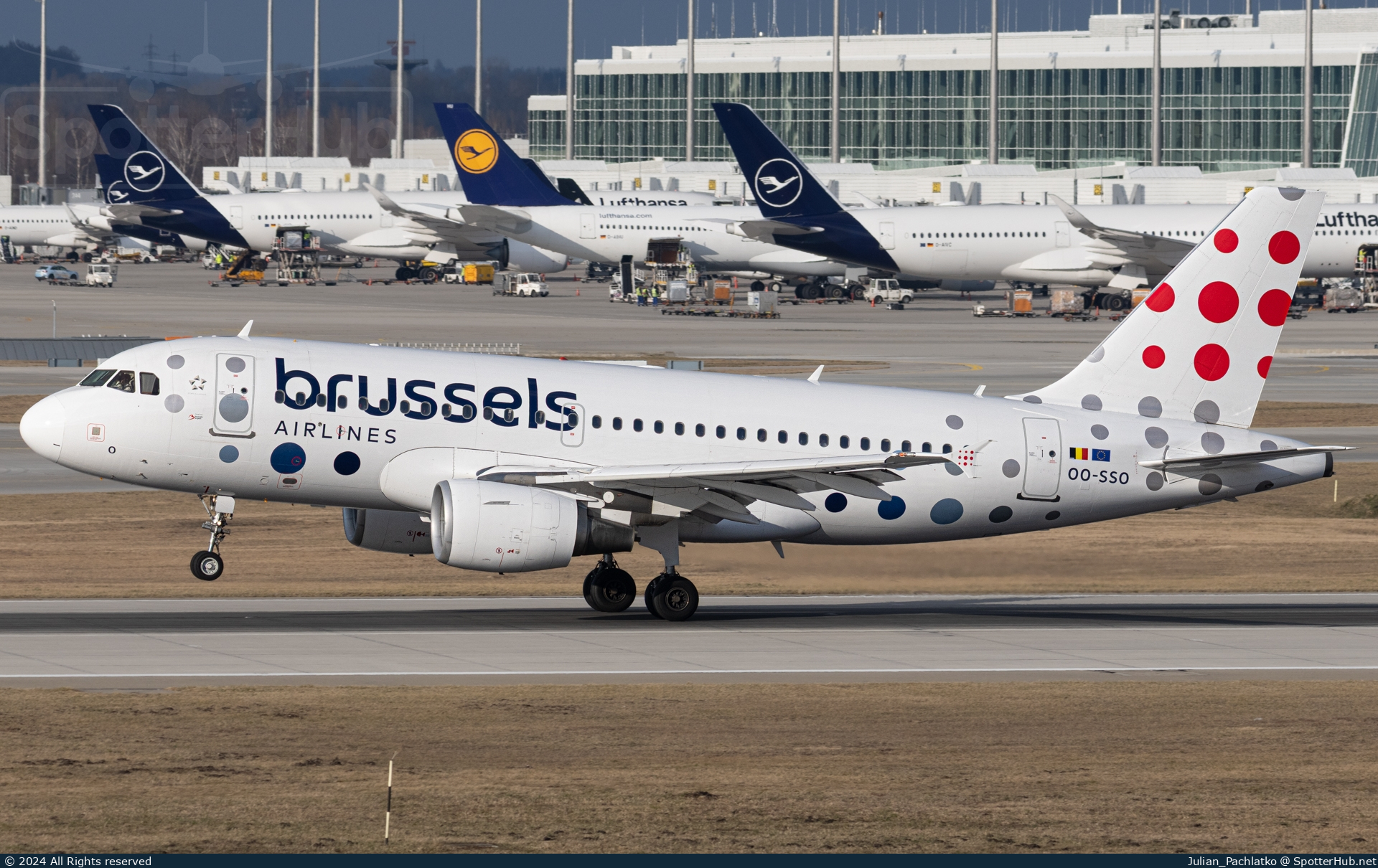 Photo of OO-SSO - Airbus A319-111 operated by Brussels Airlines