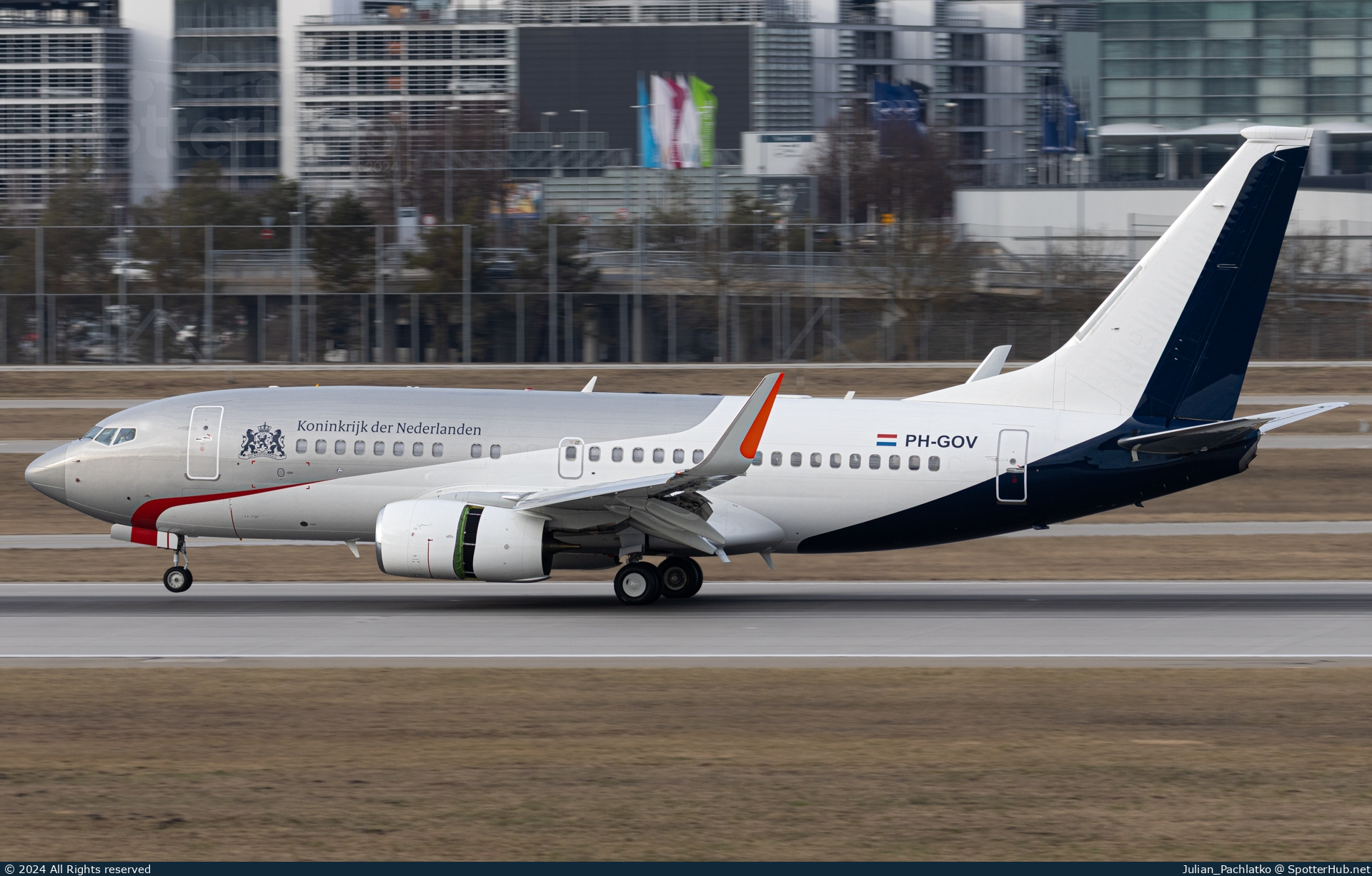 Photo of PH-GOV - Boeing 737-700(BBJ) operated by Government of the Netherlands