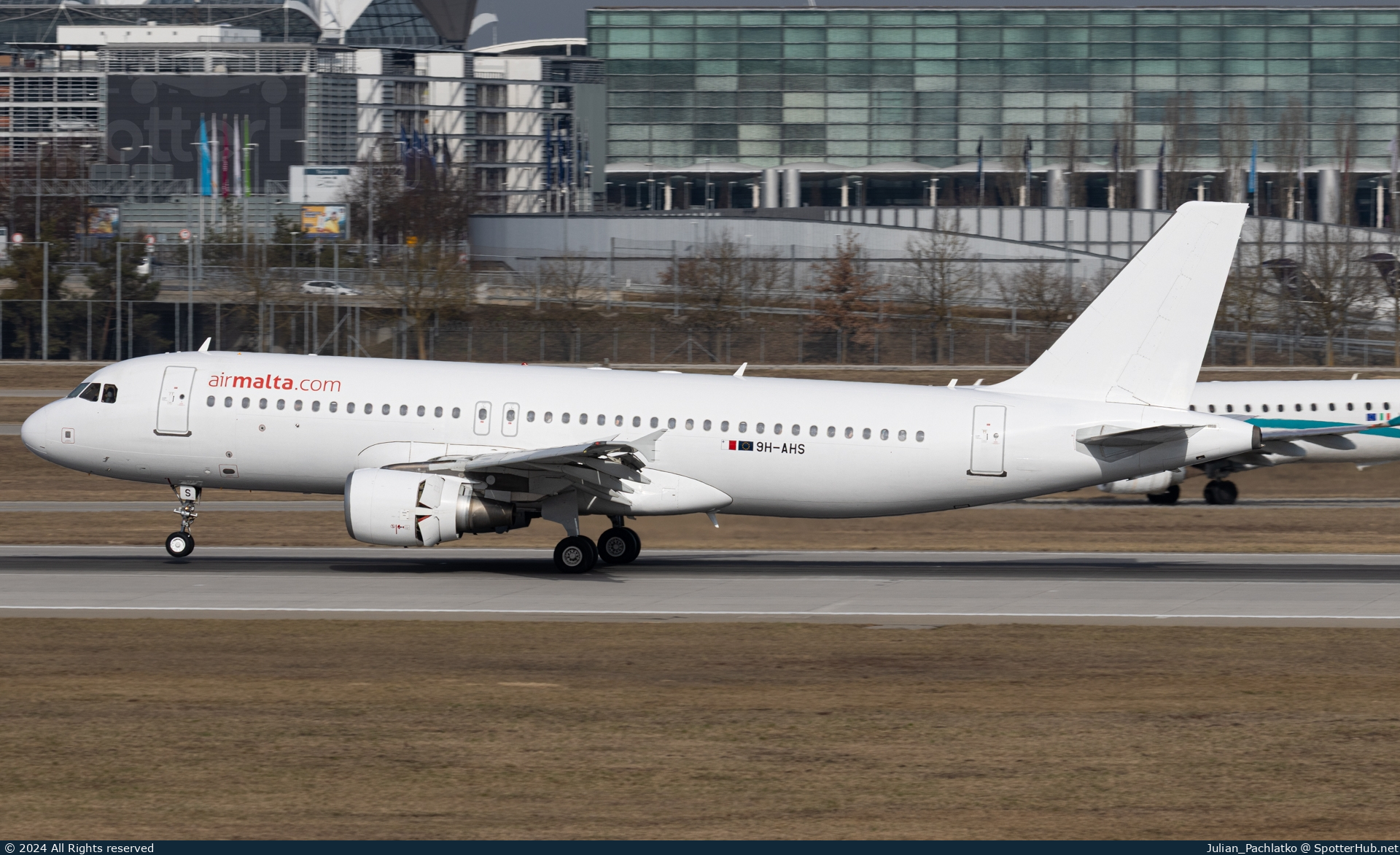 Photo of 9H-AHS - Airbus A320-214 operated by Air Malta