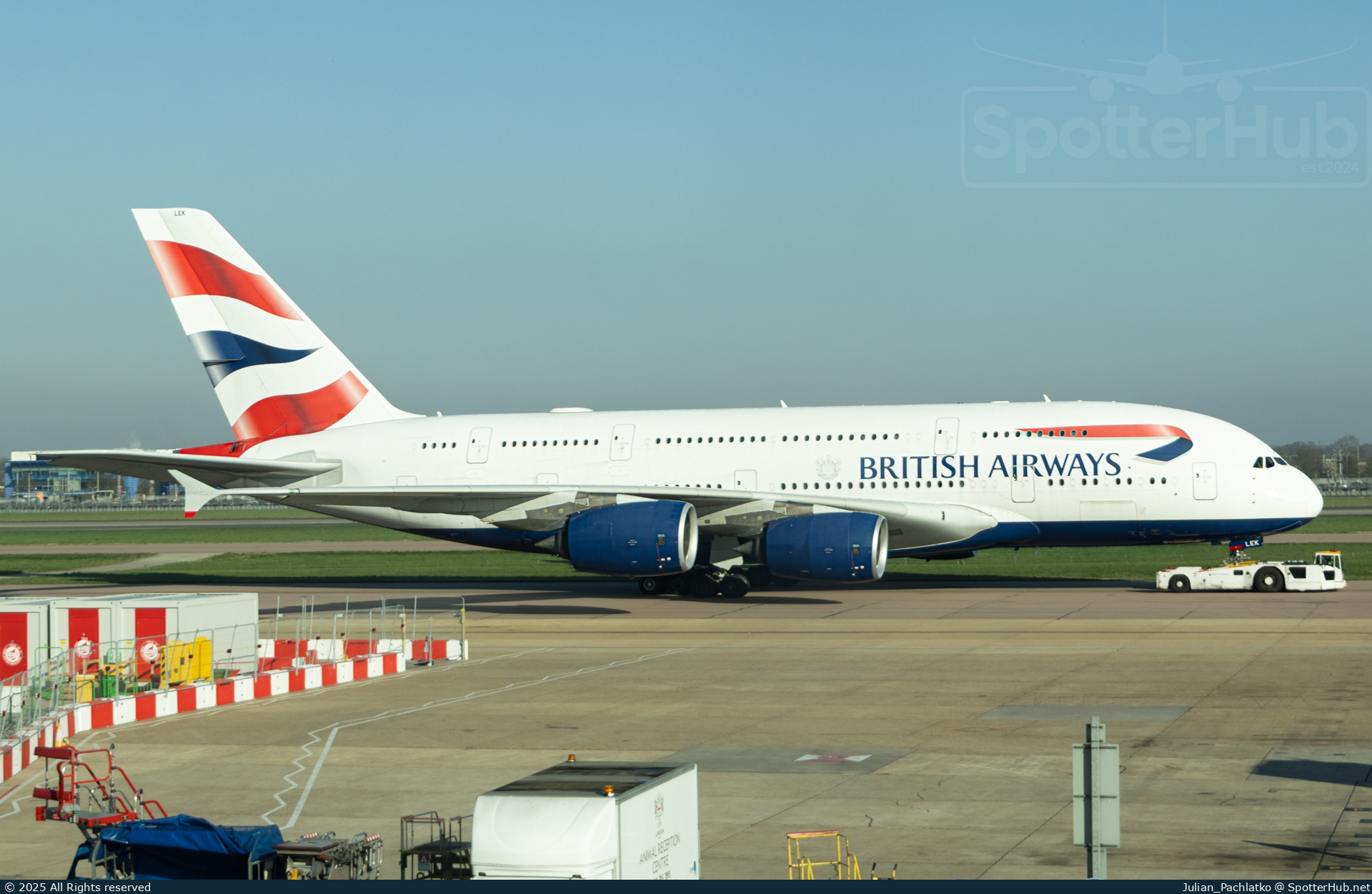 Photo of G-XLEK - Airbus A380-841 operated by British Airways
