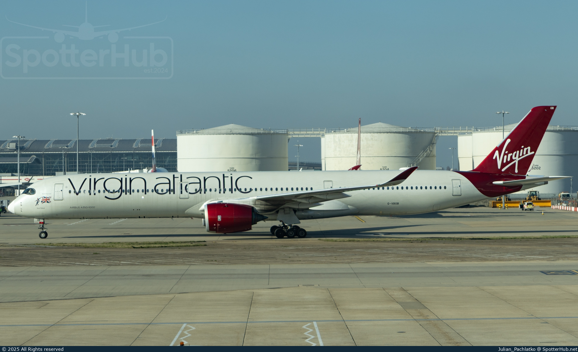 Photo of G-VBOB - Airbus A350-1041 operated by Virgin Atlantic Airways
