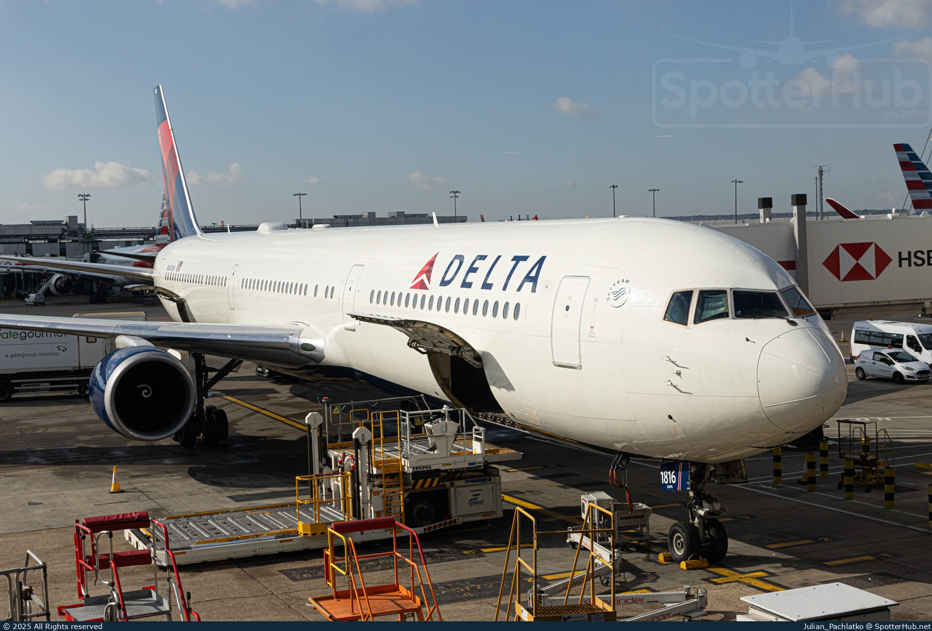 Photo of N840MH - Boeing 767-432(ER) operated by Delta Air Lines