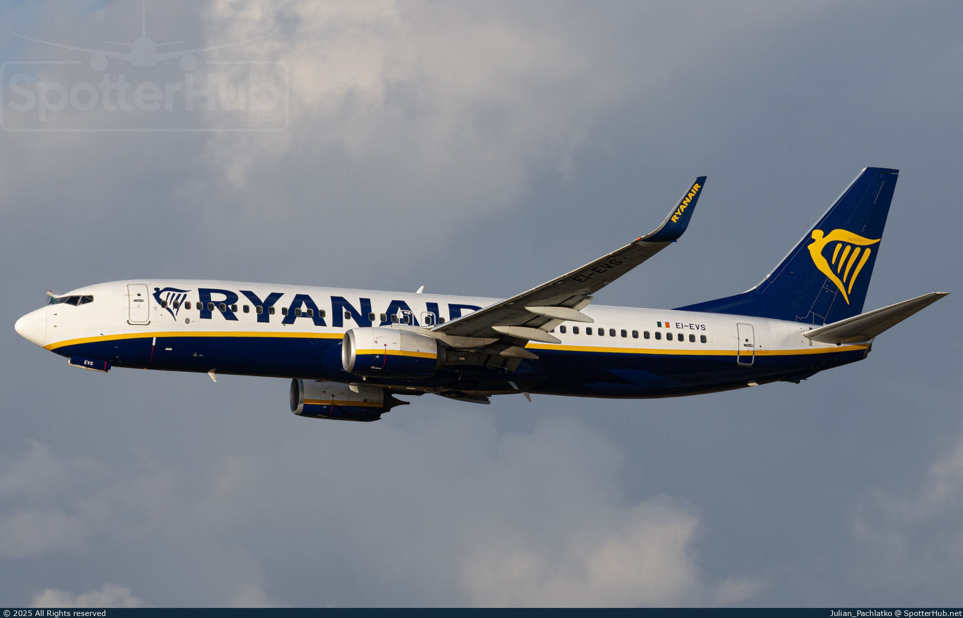 Photo of EI-EVS - Boeing 737-8AS operated by Ryanair