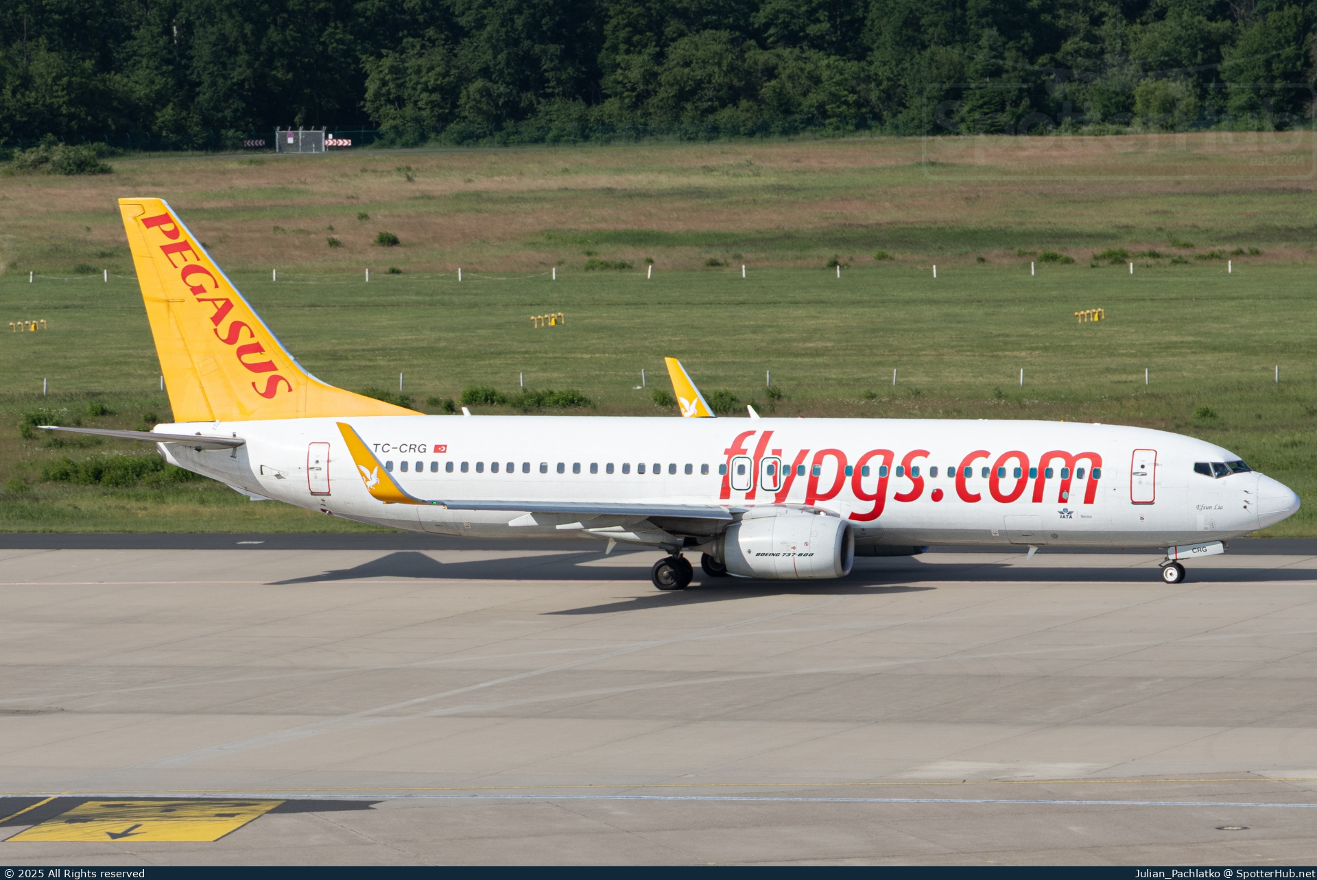 Photo of TC-CRG - Boeing 737-82R operated by Pegasus Airlines