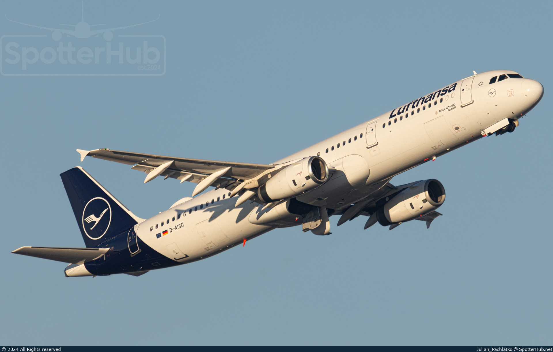 Photo of D-AISO - Airbus A321-231 operated by Lufthansa
