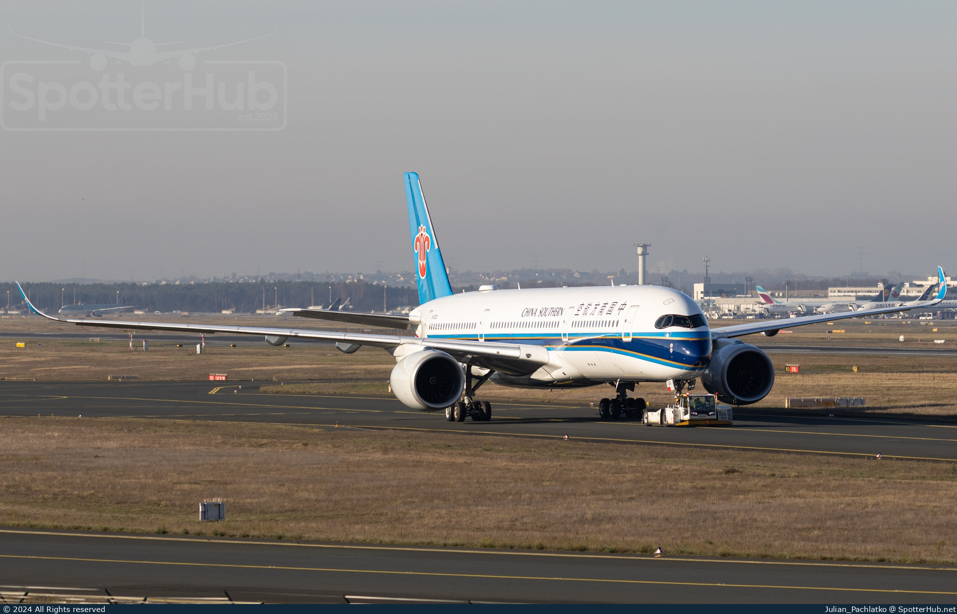 Photo of B-30C0 - Airbus A350-941 operated by China Southern Airlines