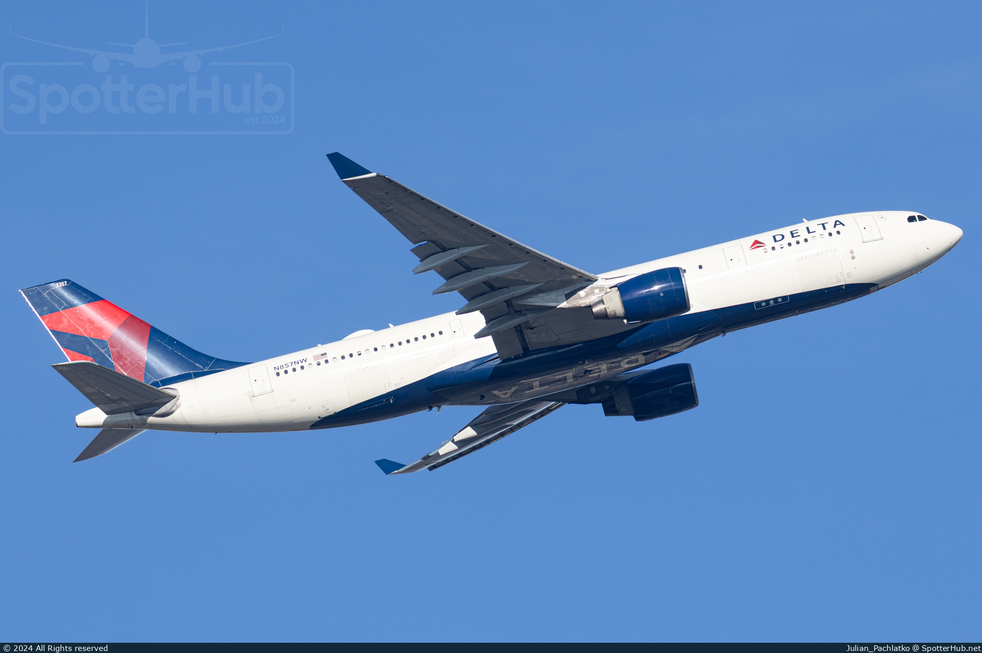 Photo of N857NW - Airbus A330-223 operated by Delta Air Lines