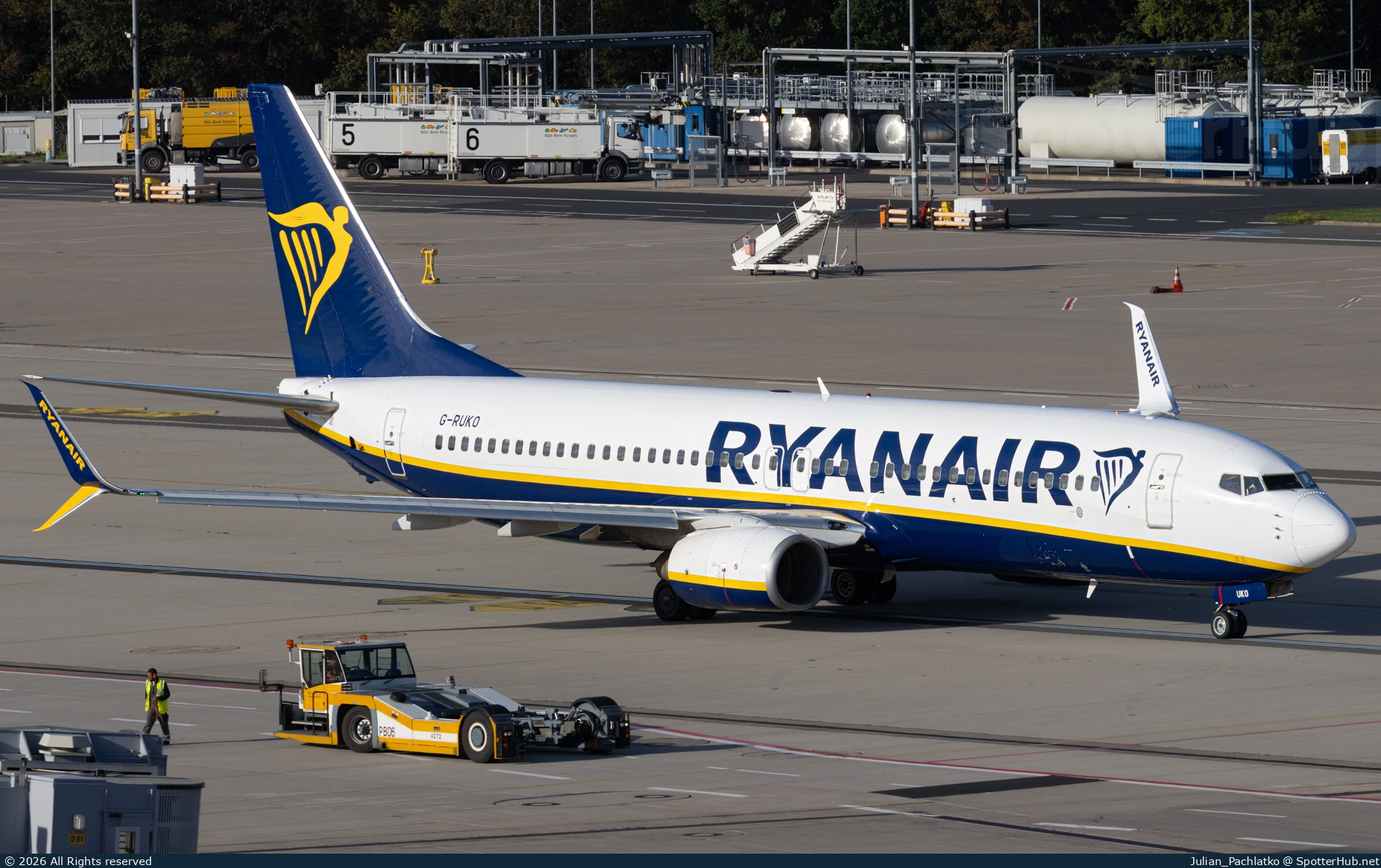Photo of G-RUKO - Boeing 737-8AS operated by Ryanair UK