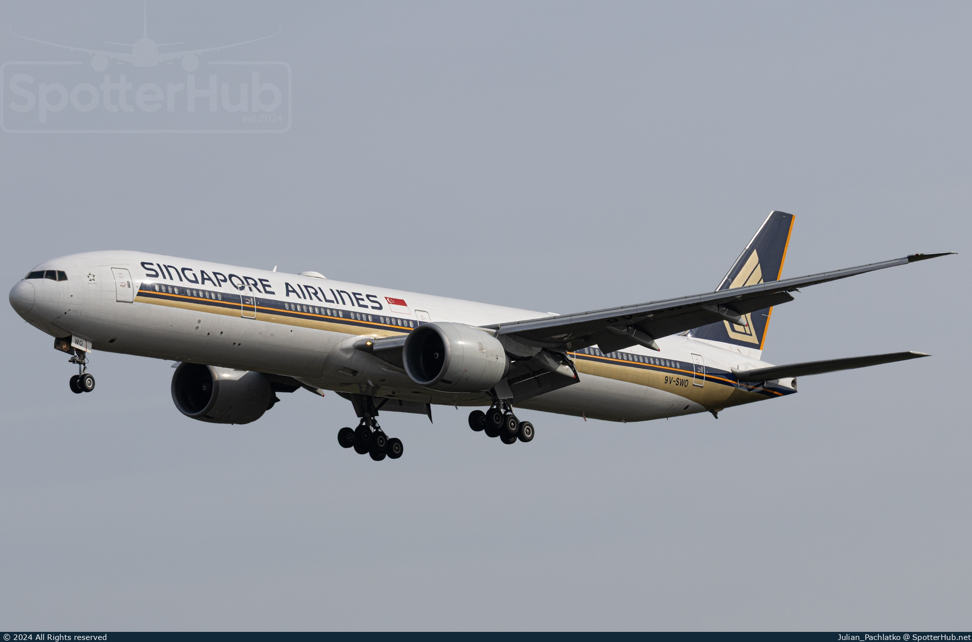 Photo of 9V-SWO - Boeing 777-312(ER) operated by Singapore Airlines