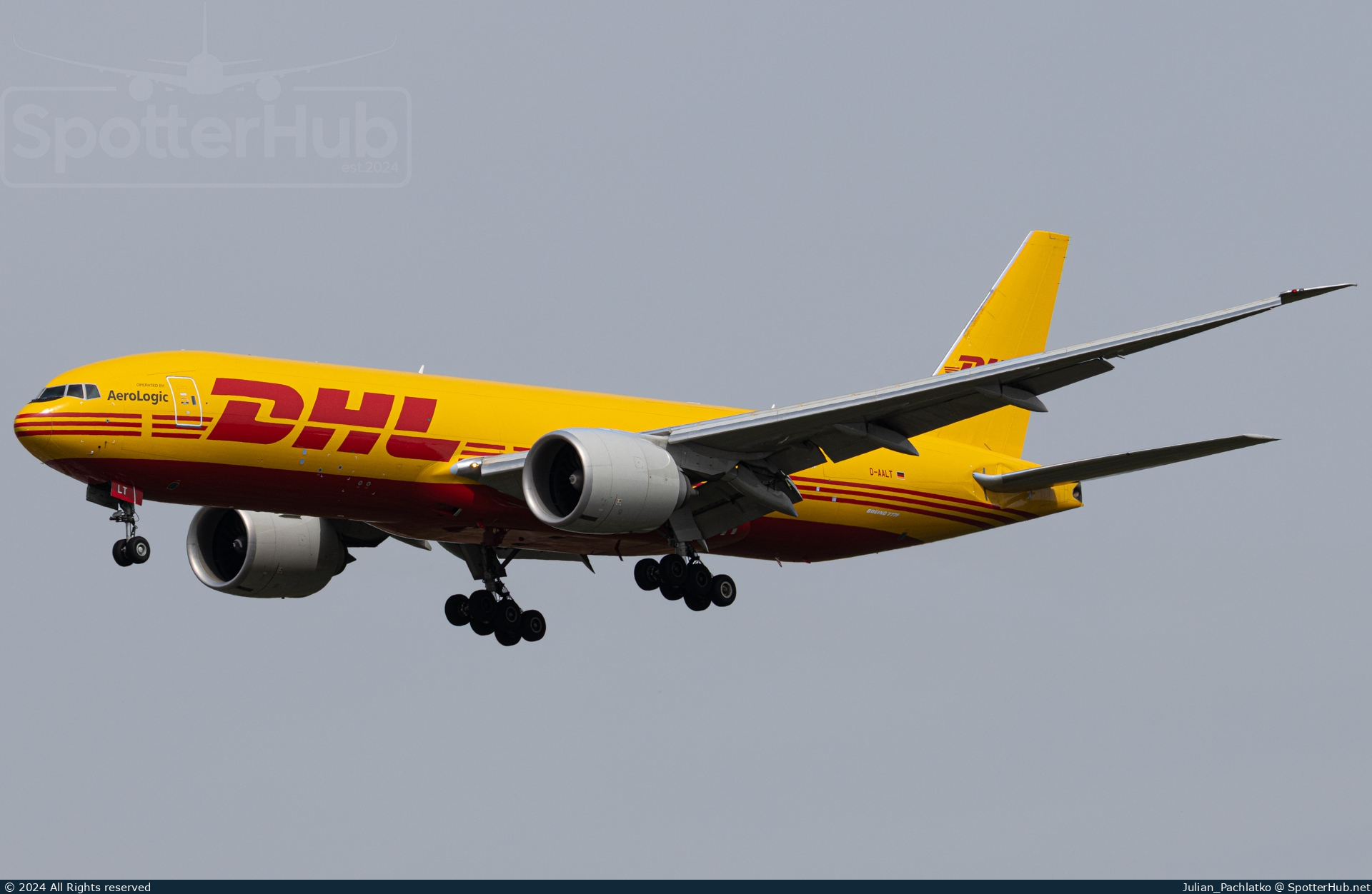 Photo of D-AALT - Boeing 777-F operated by AeroLogic