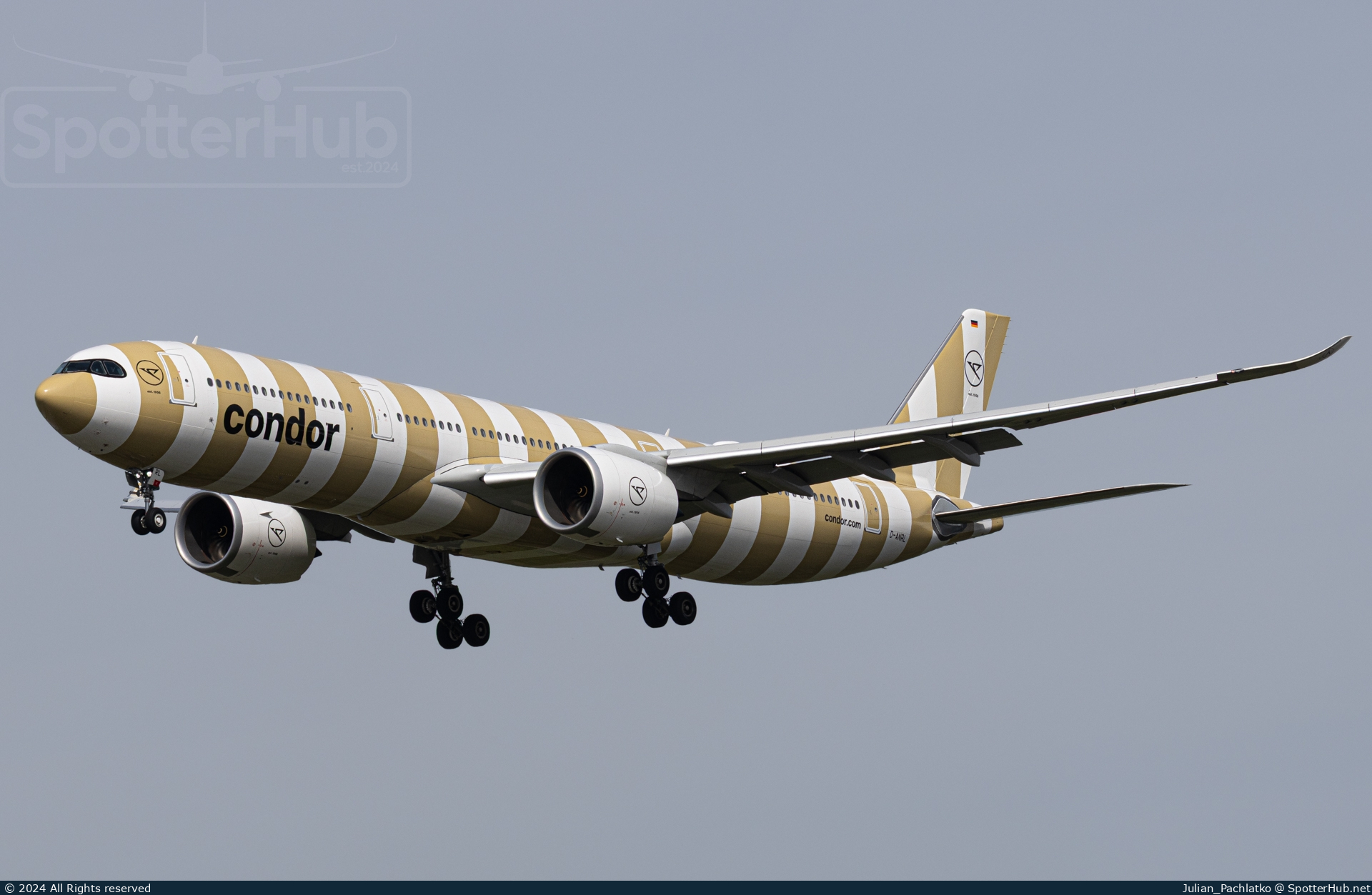 Photo of D-ANRL - Airbus A330-941 operated by Condor