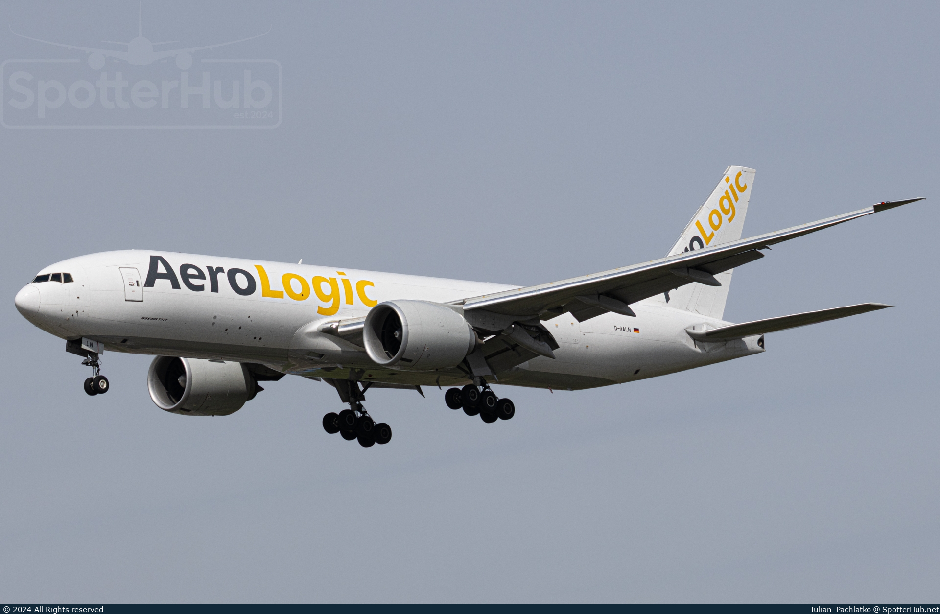 Photo of D-AALN - Boeing 777-F operated by AeroLogic