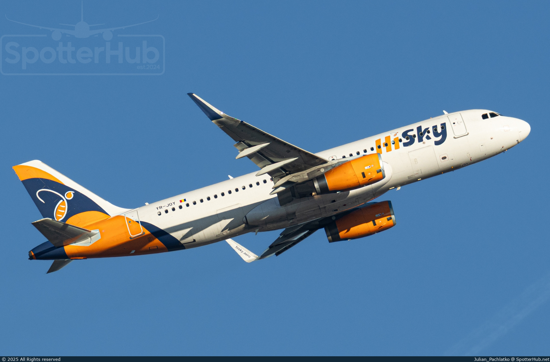 Photo of YR-JOY - Airbus A320-232 operated by HiSky Europe