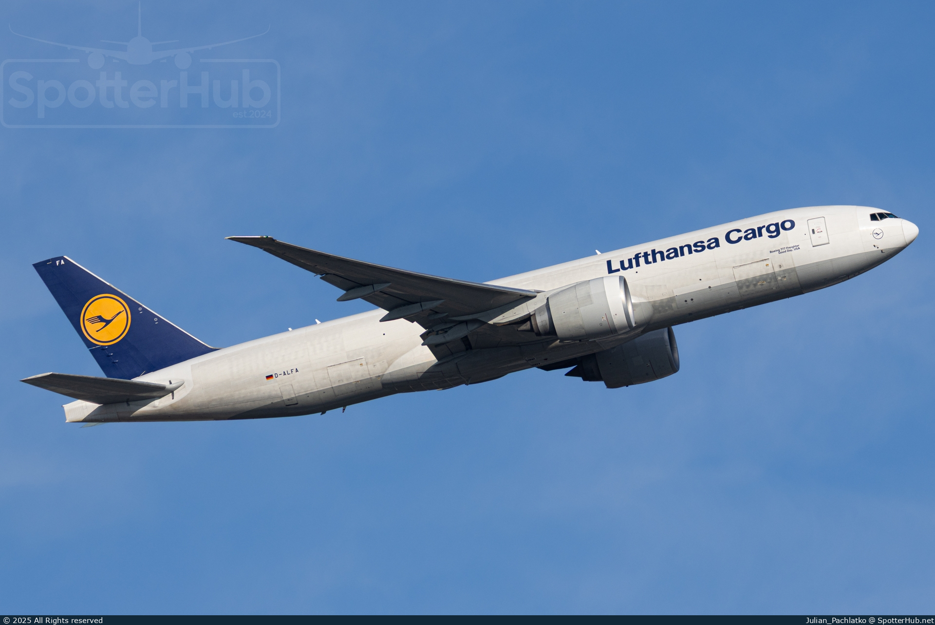 Photo of D-ALFA - Boeing 777-FBT operated by Lufthansa Cargo