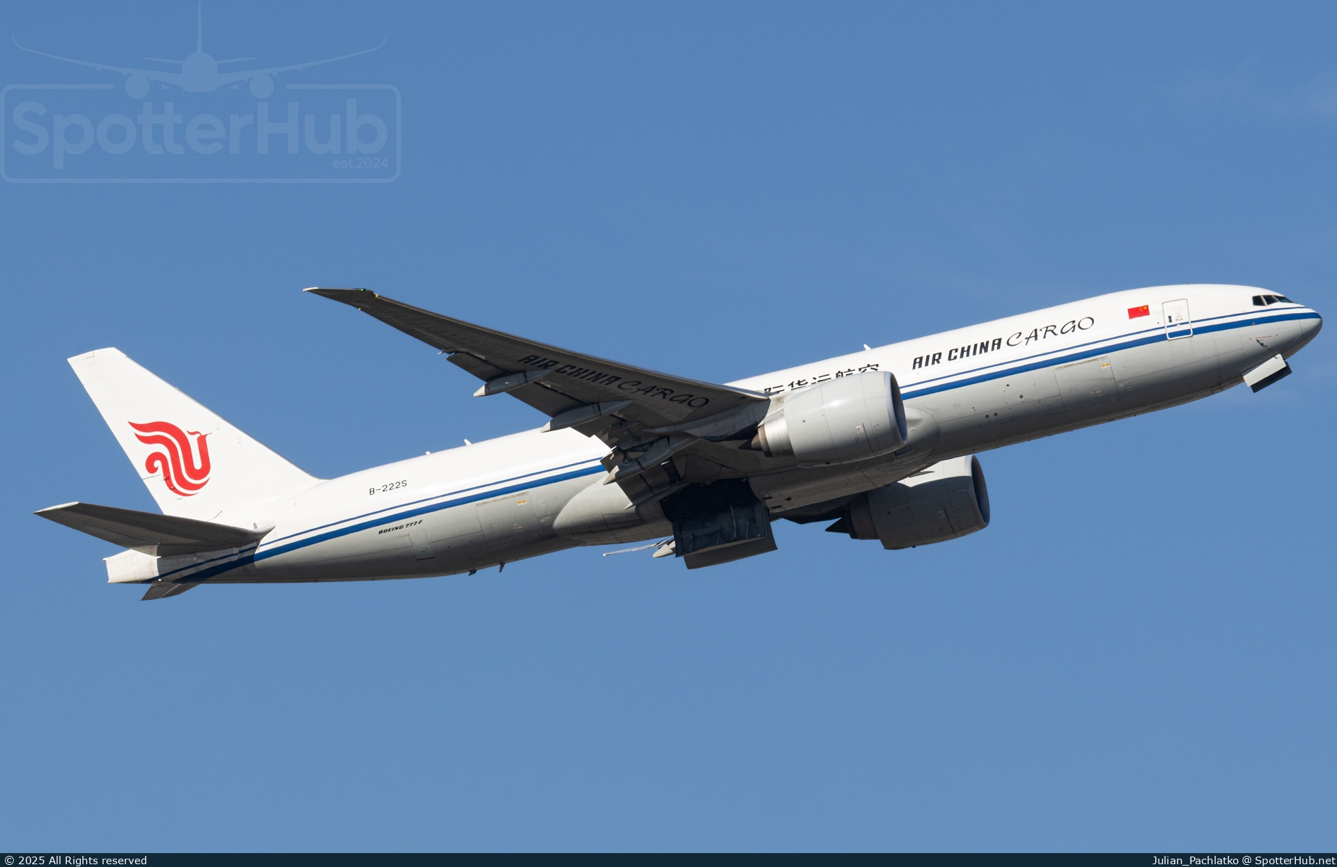 Photo of B-222S - Boeing 777-F operated by Air China Cargo