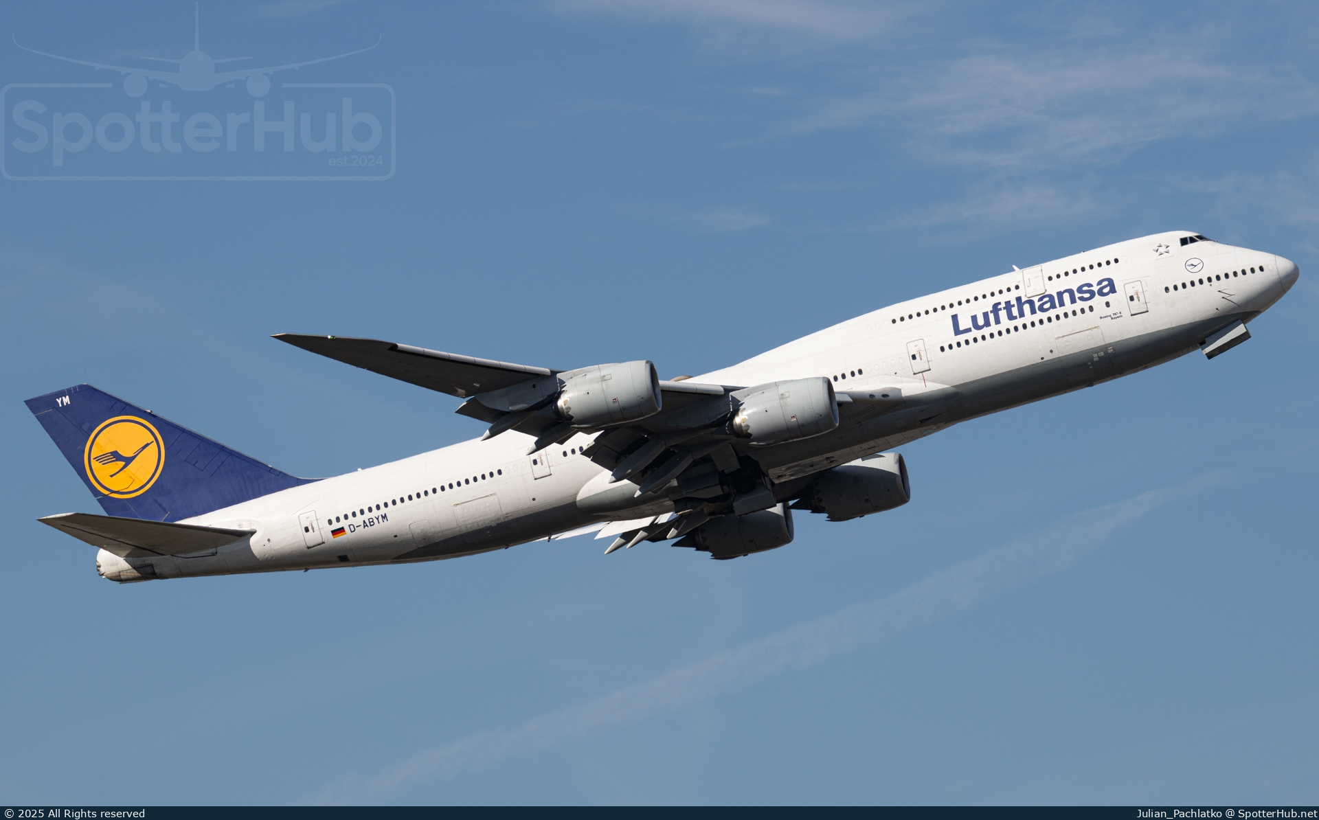 Photo of D-ABYM - Boeing 747-830 operated by Lufthansa