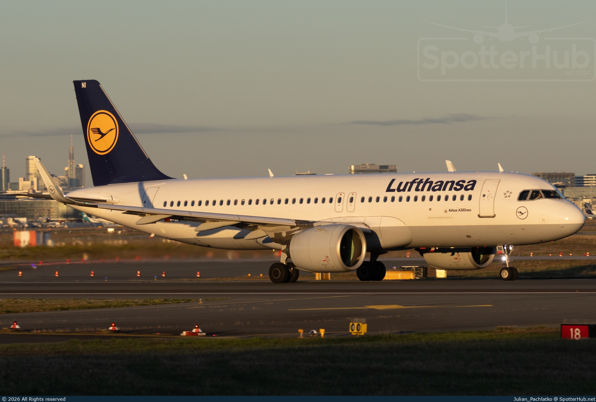 Photo of D-AINI - Airbus A320-271N operated by Lufthansa