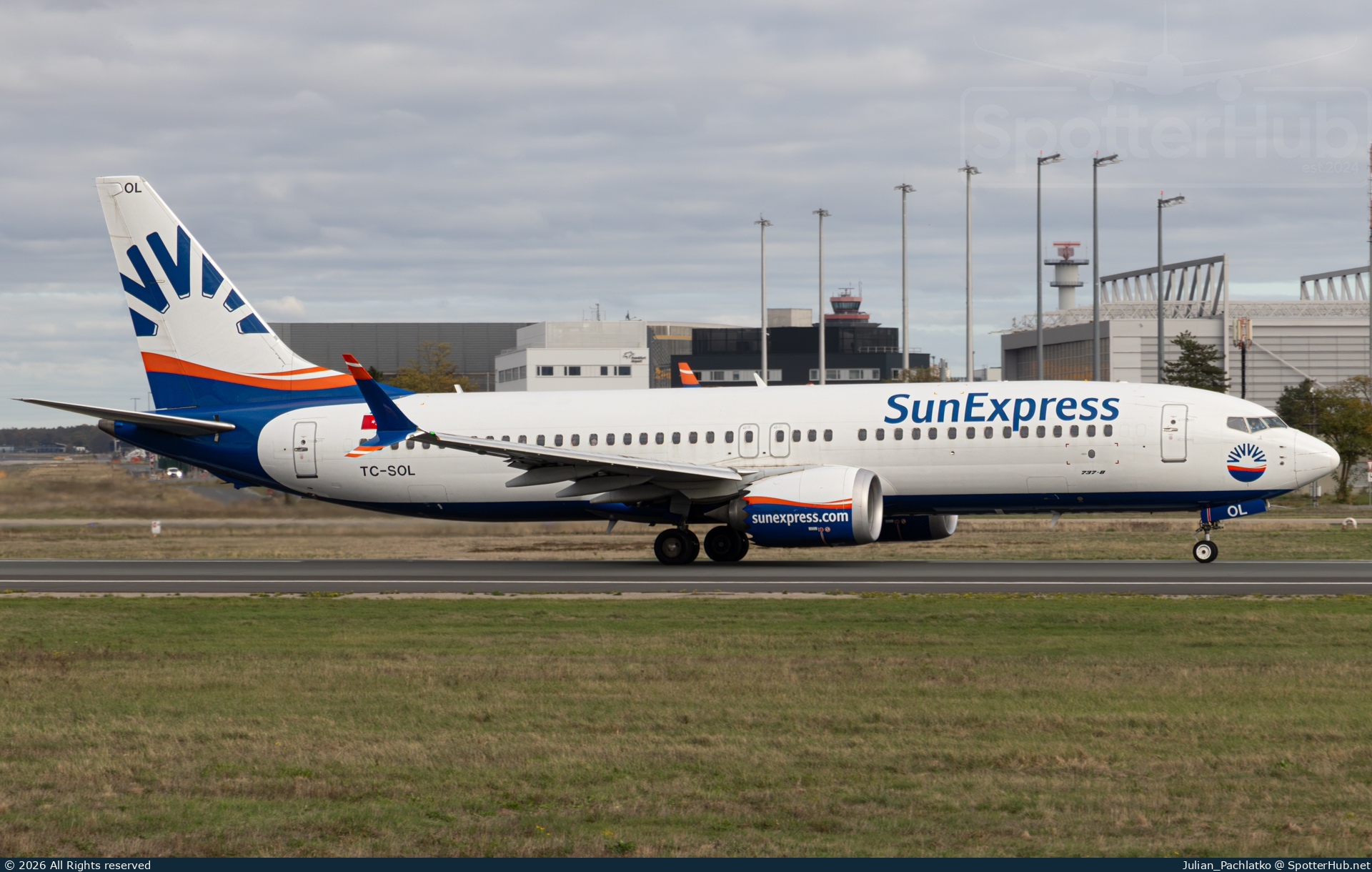 Photo of TC-SOL - Boeing 737 MAX 8 operated by SunExpress
