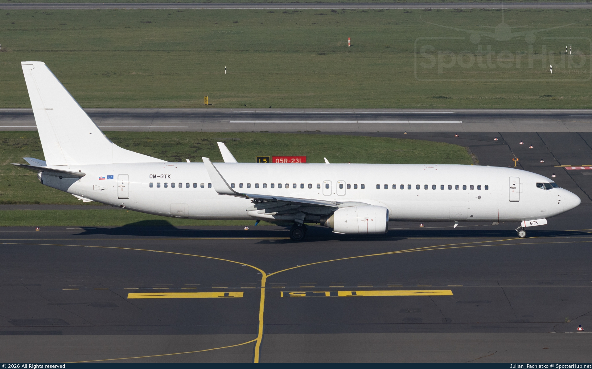 Photo of OM-GTK - Boeing 737-86N operated by Go2Sky