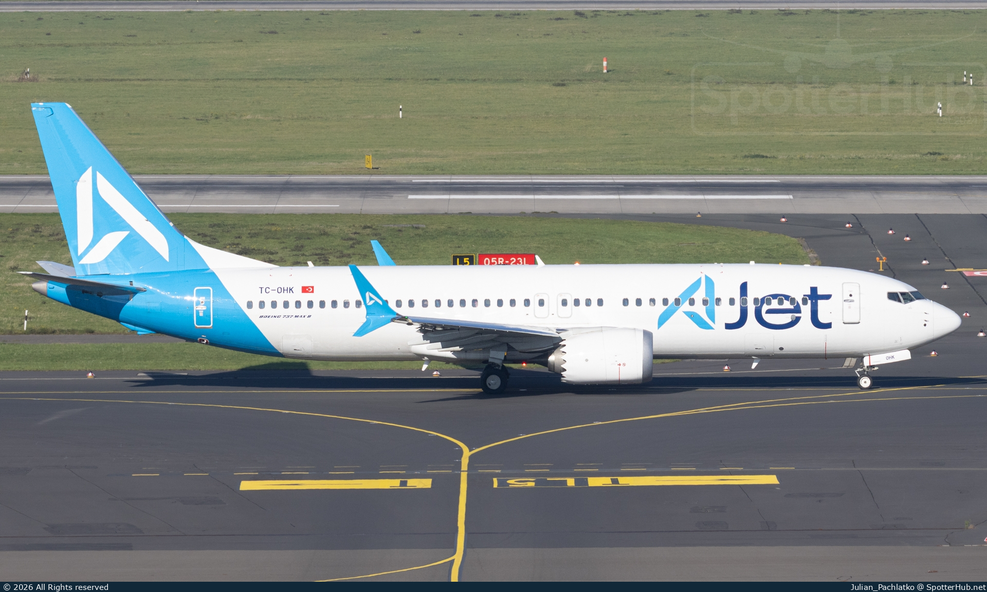 Photo of TC-OHK - Boeing 737 MAX 8 operated by AJet