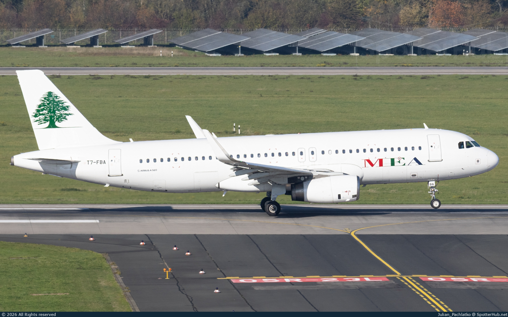 Photo of T7-FBA - Airbus A320-233 operated by MEA Middle East Airlines