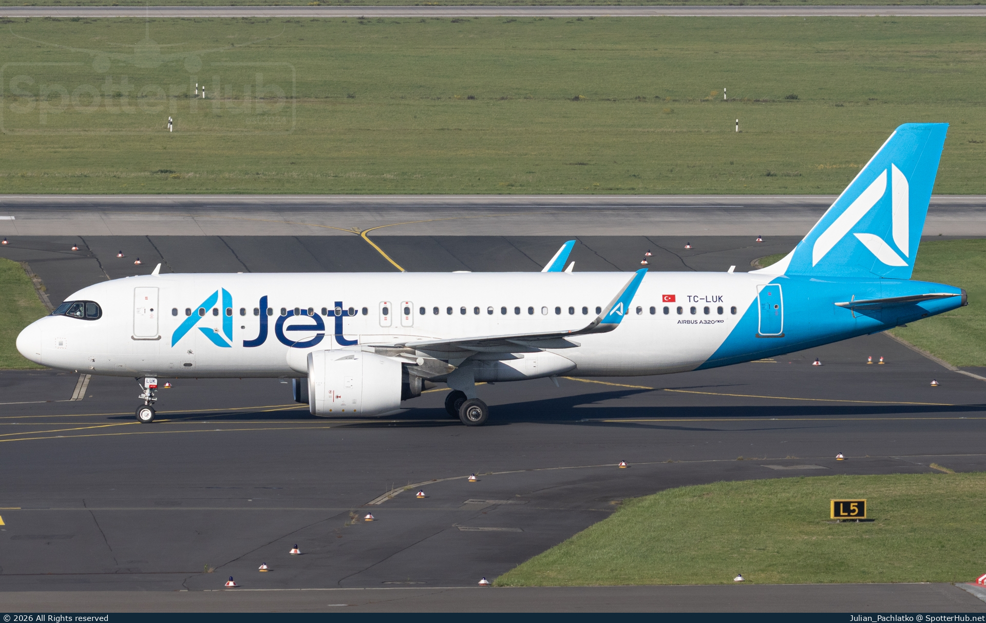 Photo of TC-LUK - Airbus A320-271N operated by AJet