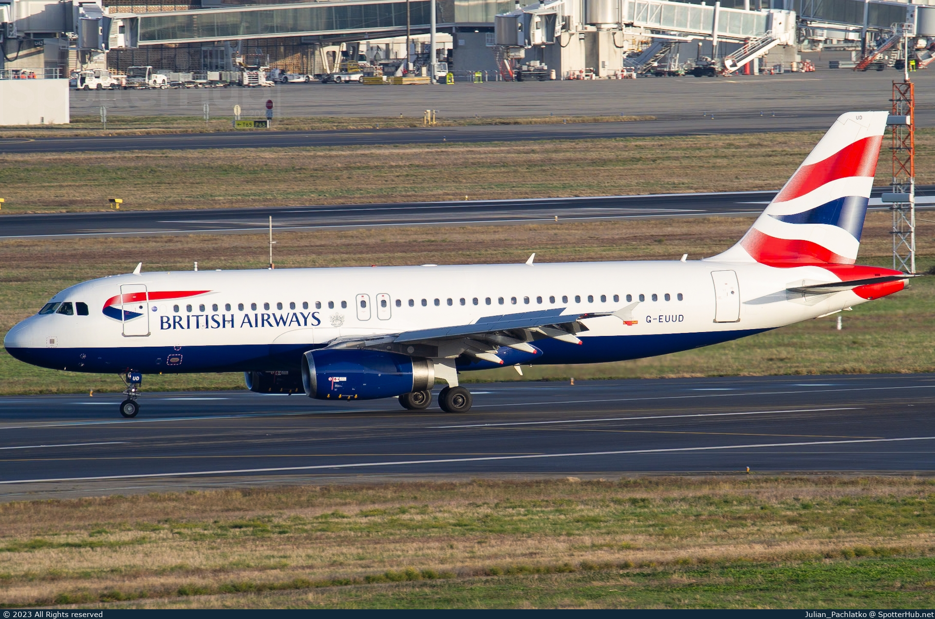 Photo of G-EUUD - Airbus A320-232 operated by British Airways